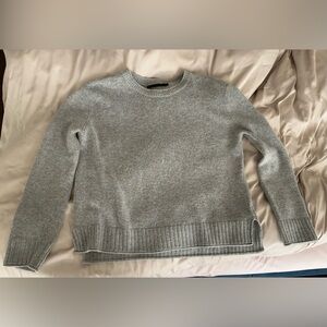 Jenni Kayne Heather Gray Boxy Split-Hem Crew Neck Sweater, Size S